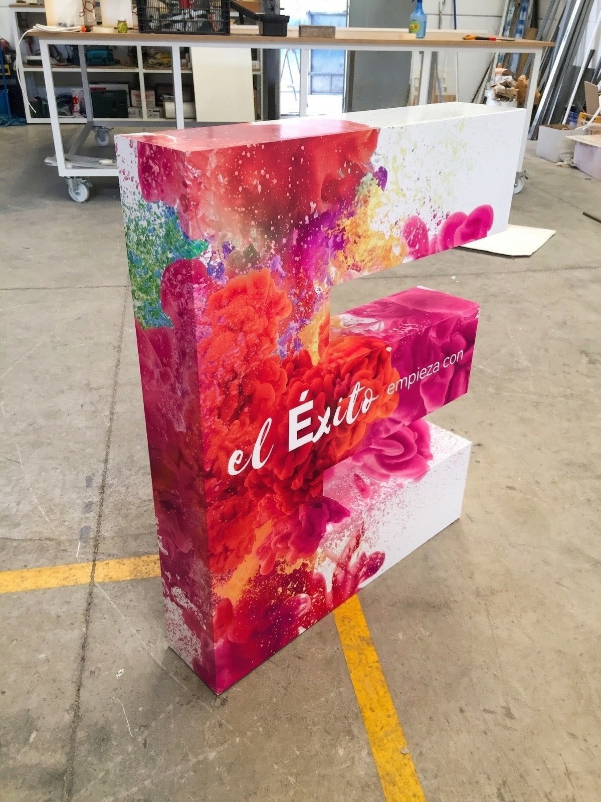 Letras corporea 3D personalizada para negocio